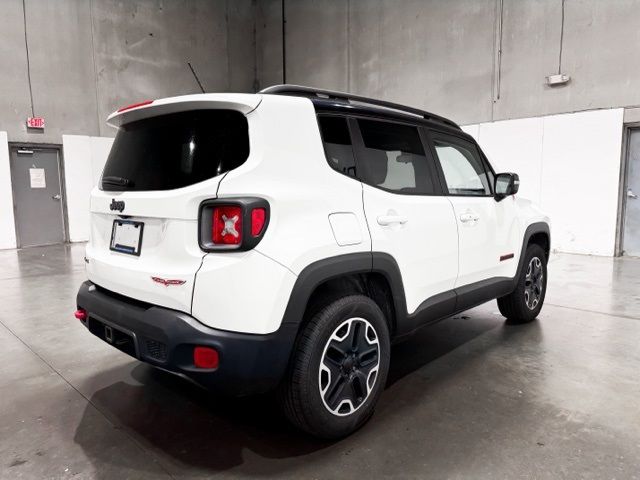 2016 Jeep Renegade Trailhawk