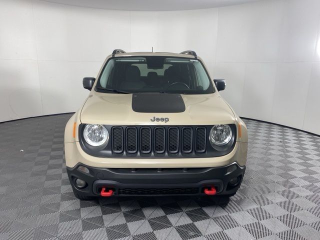 2016 Jeep Renegade Trailhawk