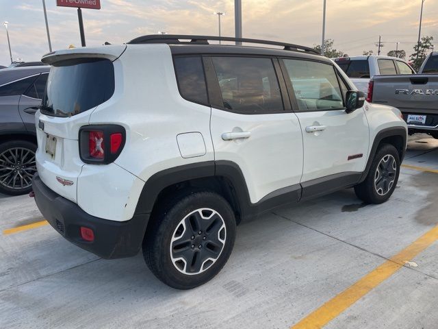 2016 Jeep Renegade Trailhawk