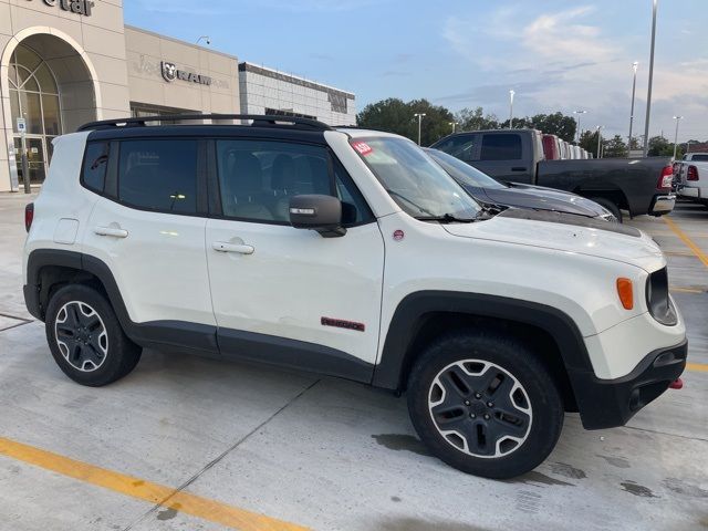 2016 Jeep Renegade Trailhawk