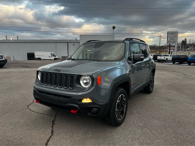 2016 Jeep Renegade Trailhawk