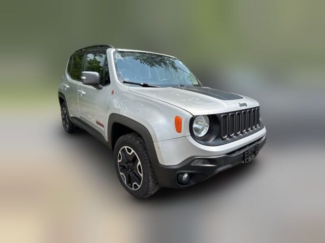 2016 Jeep Renegade Trailhawk