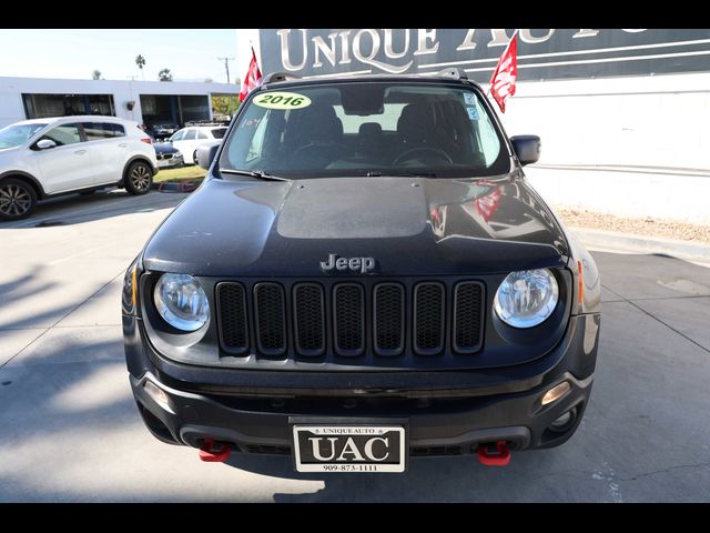 2016 Jeep Renegade Trailhawk