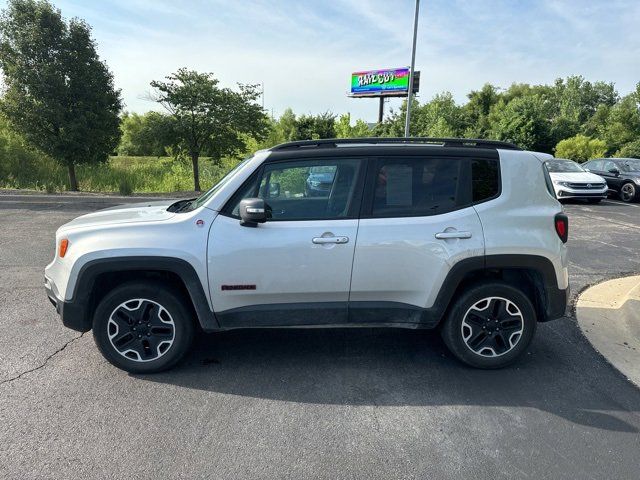 2016 Jeep Renegade Trailhawk