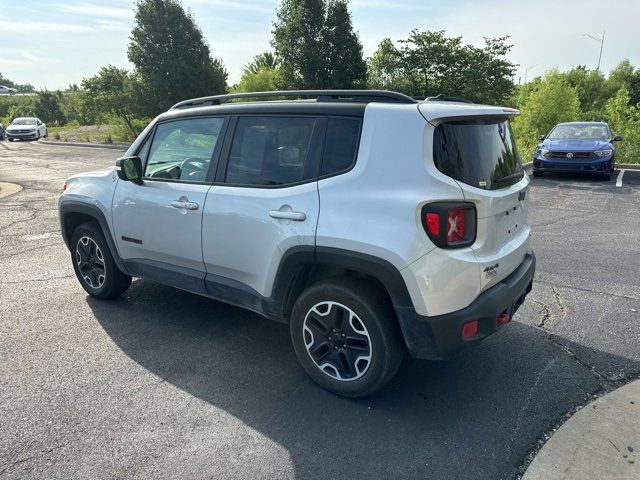 2016 Jeep Renegade Trailhawk