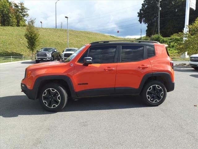 2016 Jeep Renegade Trailhawk