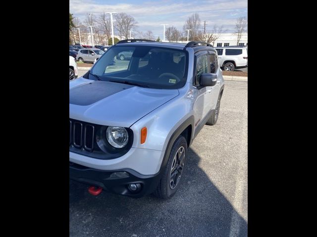 2016 Jeep Renegade Trailhawk