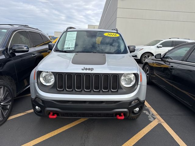 2016 Jeep Renegade Trailhawk