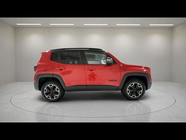 2016 Jeep Renegade Trailhawk