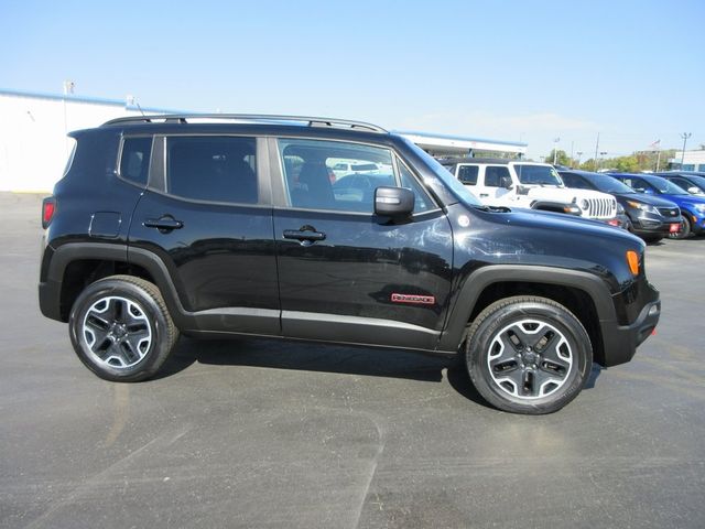 2016 Jeep Renegade Trailhawk