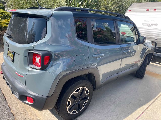 2016 Jeep Renegade Trailhawk