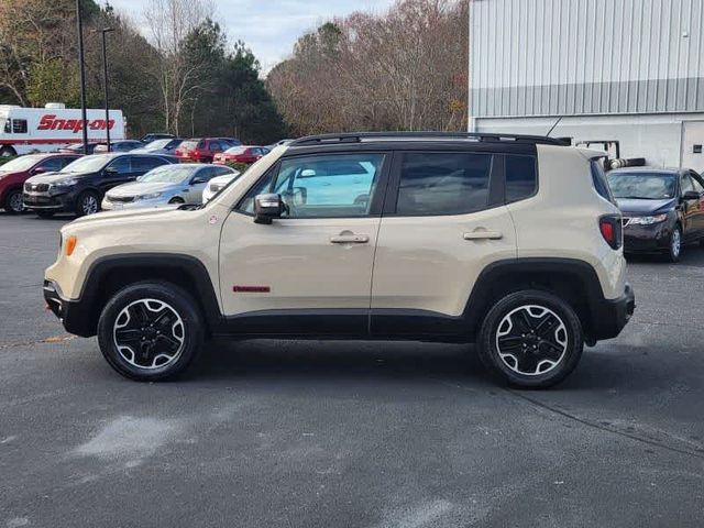 2016 Jeep Renegade Trailhawk