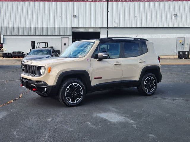 2016 Jeep Renegade Trailhawk