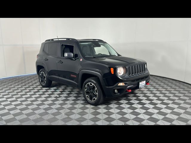 2016 Jeep Renegade Trailhawk