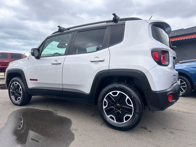 2016 Jeep Renegade Trailhawk