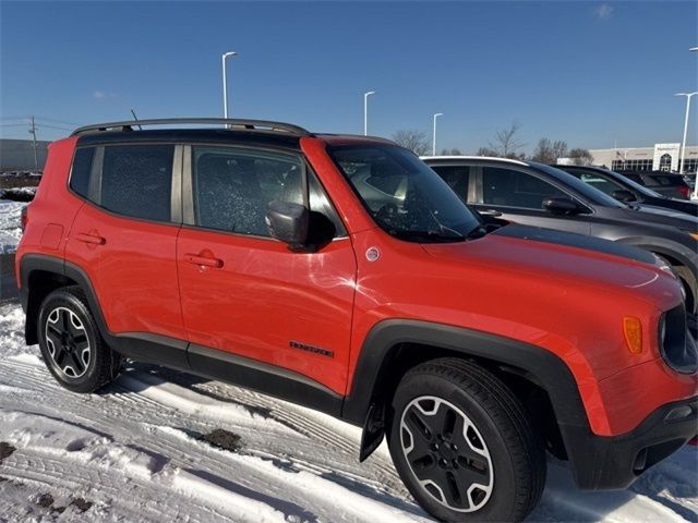 2016 Jeep Renegade Trailhawk