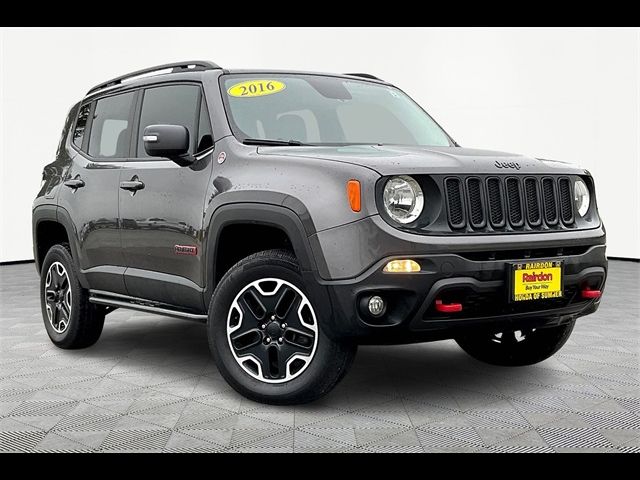 2016 Jeep Renegade Trailhawk