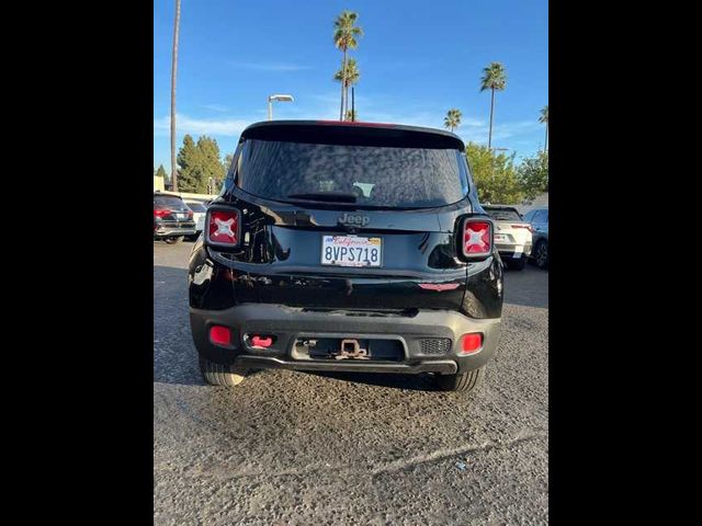 2016 Jeep Renegade Trailhawk