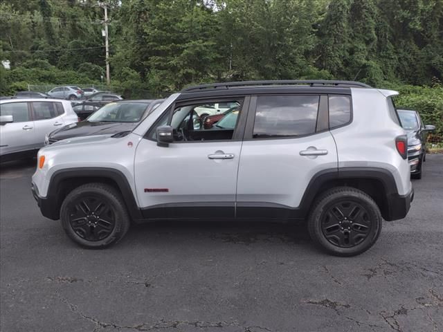 2016 Jeep Renegade Trailhawk