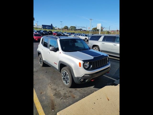 2016 Jeep Renegade Trailhawk