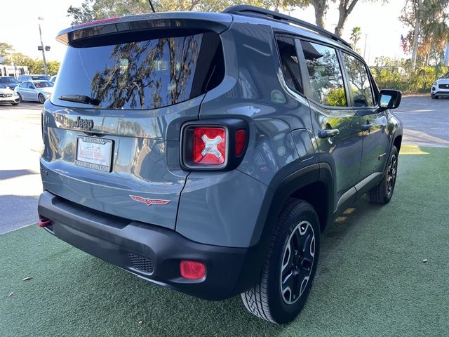 2016 Jeep Renegade Trailhawk