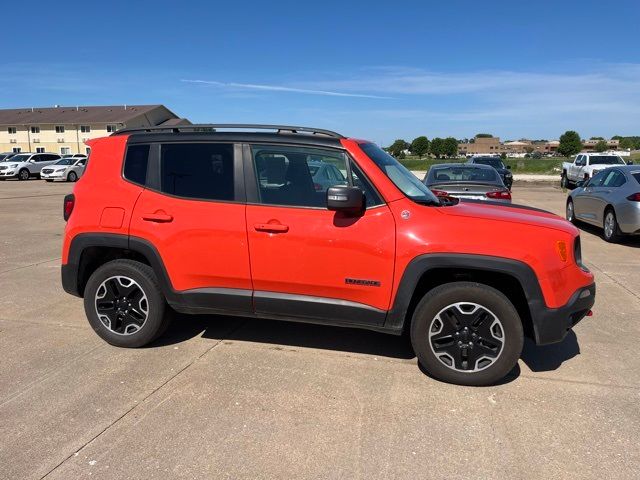 2016 Jeep Renegade Trailhawk