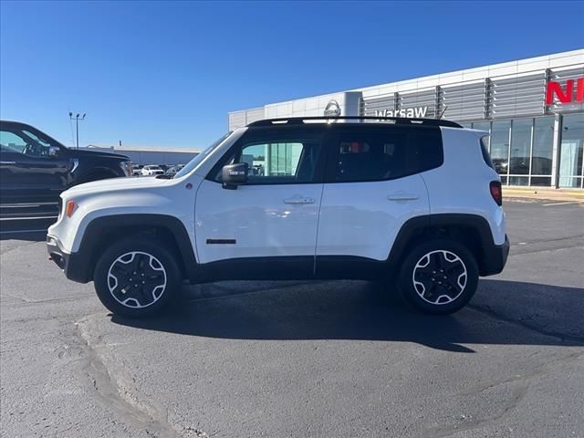 2016 Jeep Renegade Trailhawk