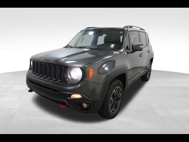 2016 Jeep Renegade Trailhawk