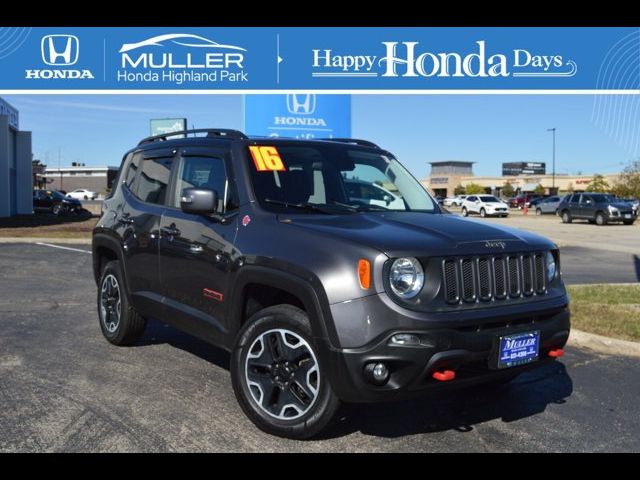 2016 Jeep Renegade Trailhawk