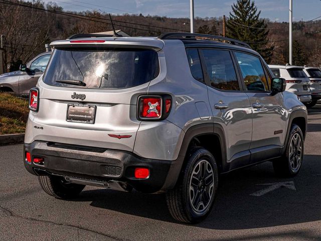 2016 Jeep Renegade Trailhawk