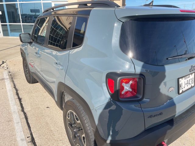 2016 Jeep Renegade Trailhawk