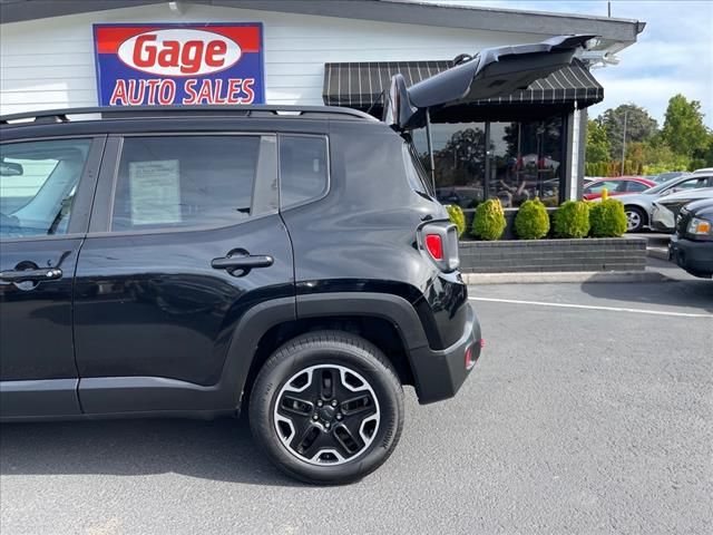 2016 Jeep Renegade Trailhawk