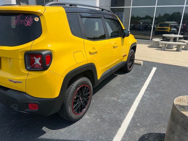 2016 Jeep Renegade Trailhawk