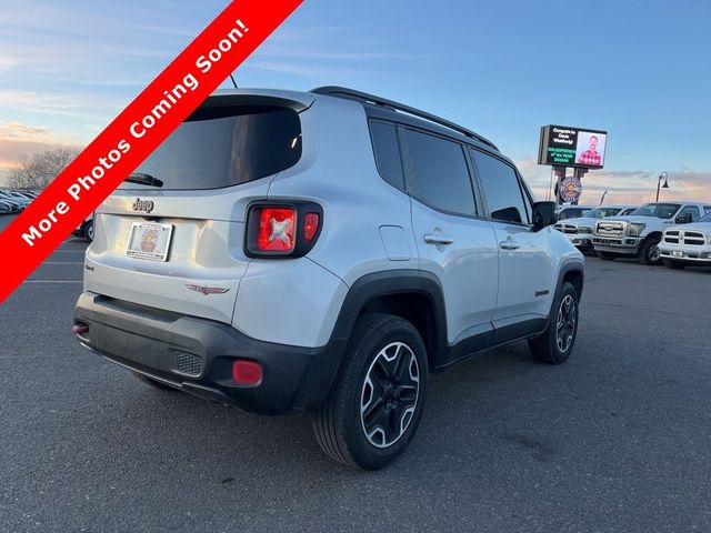 2016 Jeep Renegade Trailhawk