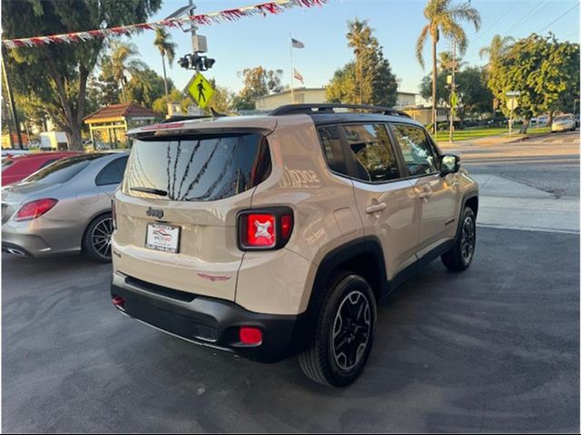 2016 Jeep Renegade Trailhawk