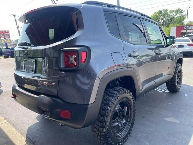 2016 Jeep Renegade Trailhawk