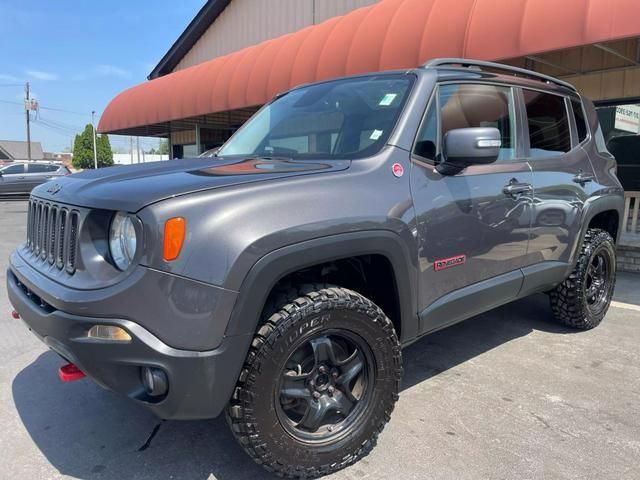 2016 Jeep Renegade Trailhawk