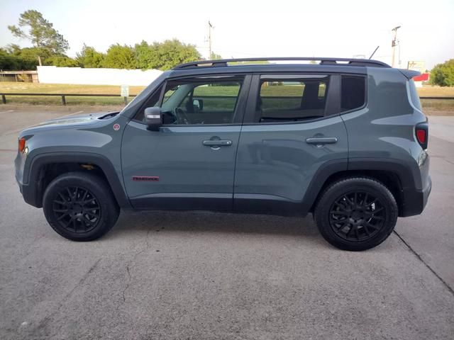 2016 Jeep Renegade Trailhawk