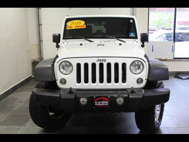 2016 Jeep Wrangler Sport