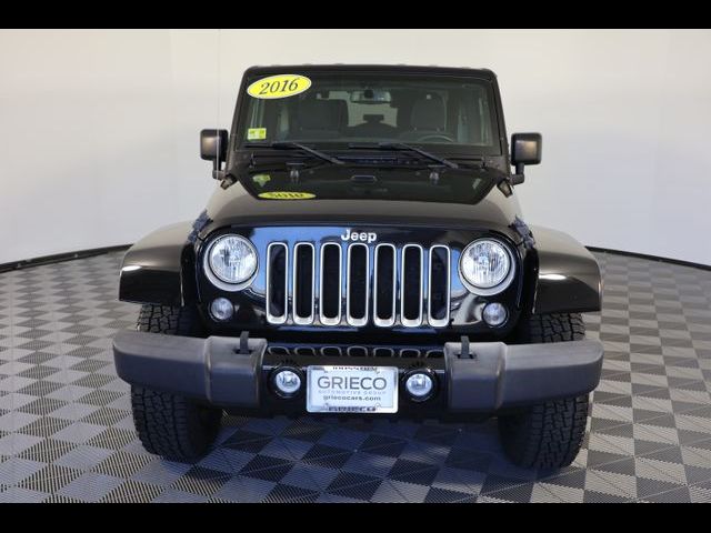 2016 Jeep Wrangler Sahara