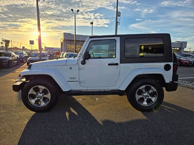 2016 Jeep Wrangler Sahara