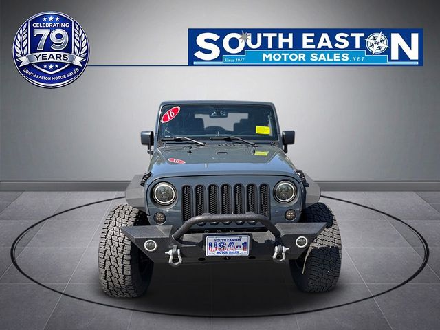 2016 Jeep Wrangler Sahara