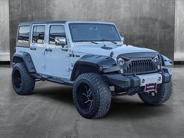 2016 Jeep Wrangler Unlimited Sahara