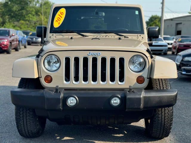 2016 Jeep Wrangler Sahara