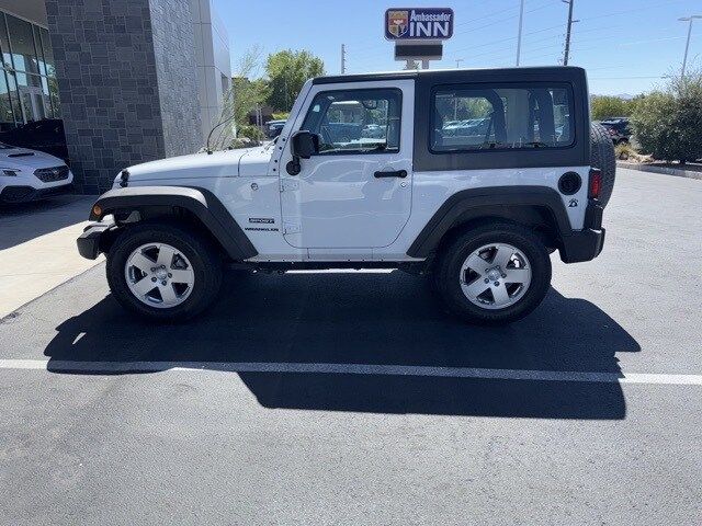 2016 Jeep Wrangler Sport