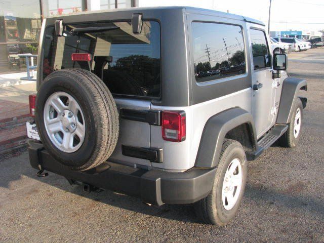 2016 Jeep Wrangler Sport