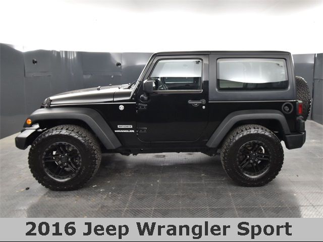 2016 Jeep Wrangler Sport