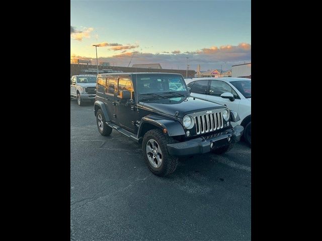 2016 Jeep Wrangler Unlimited Sahara