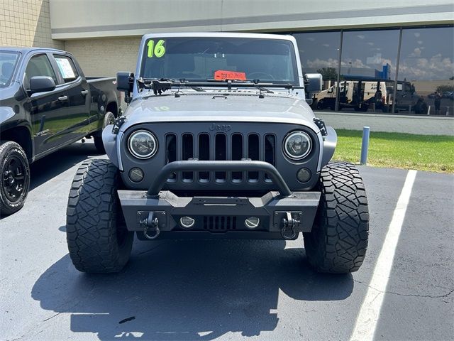 2016 Jeep Wrangler Unlimited Sahara