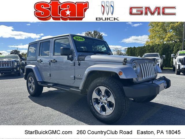 2016 Jeep Wrangler Unlimited Sahara